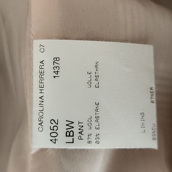 Carolina Herrera New York Lightweight Stretch Wool Plaid Bermuda Shorts - Picture 11 of 13